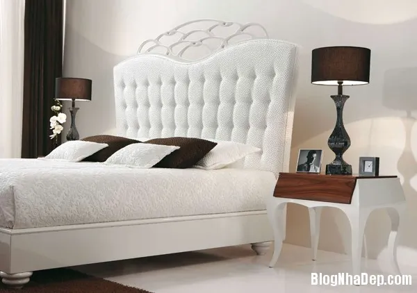 Phòng ngủ dịu dàng với tông màu trắng
