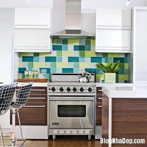 Thiết kế backsplash sắc màu cho căn bếp